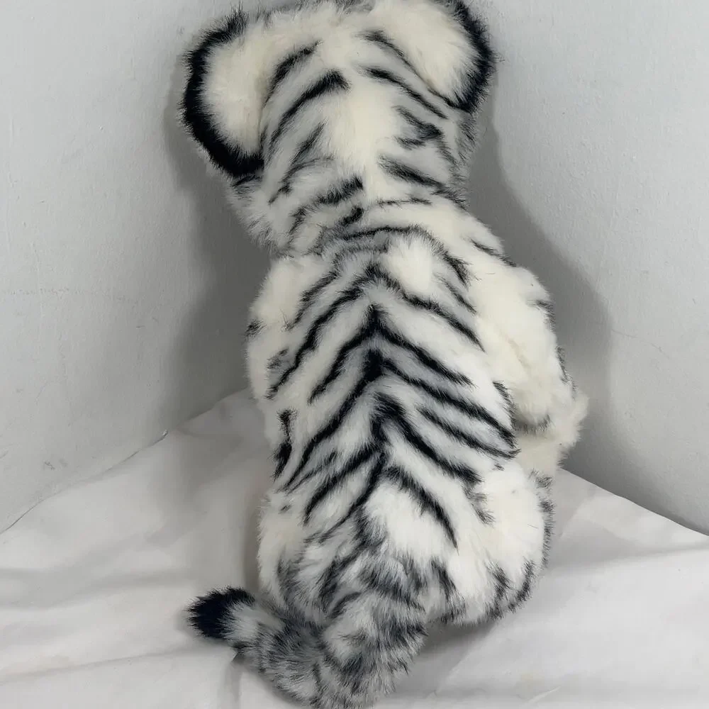WowWee Alive Interactive White Tiger Cub Plush Toy 2007 Realistic Makes Sounds